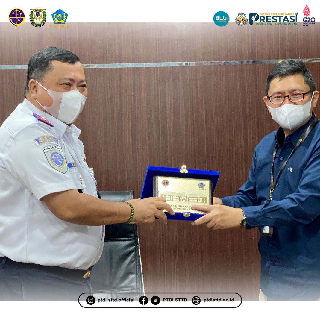 Nota Kesepahaman Bersama antara PTDI - STTD dengan PT. Celebes Railway Indonesia